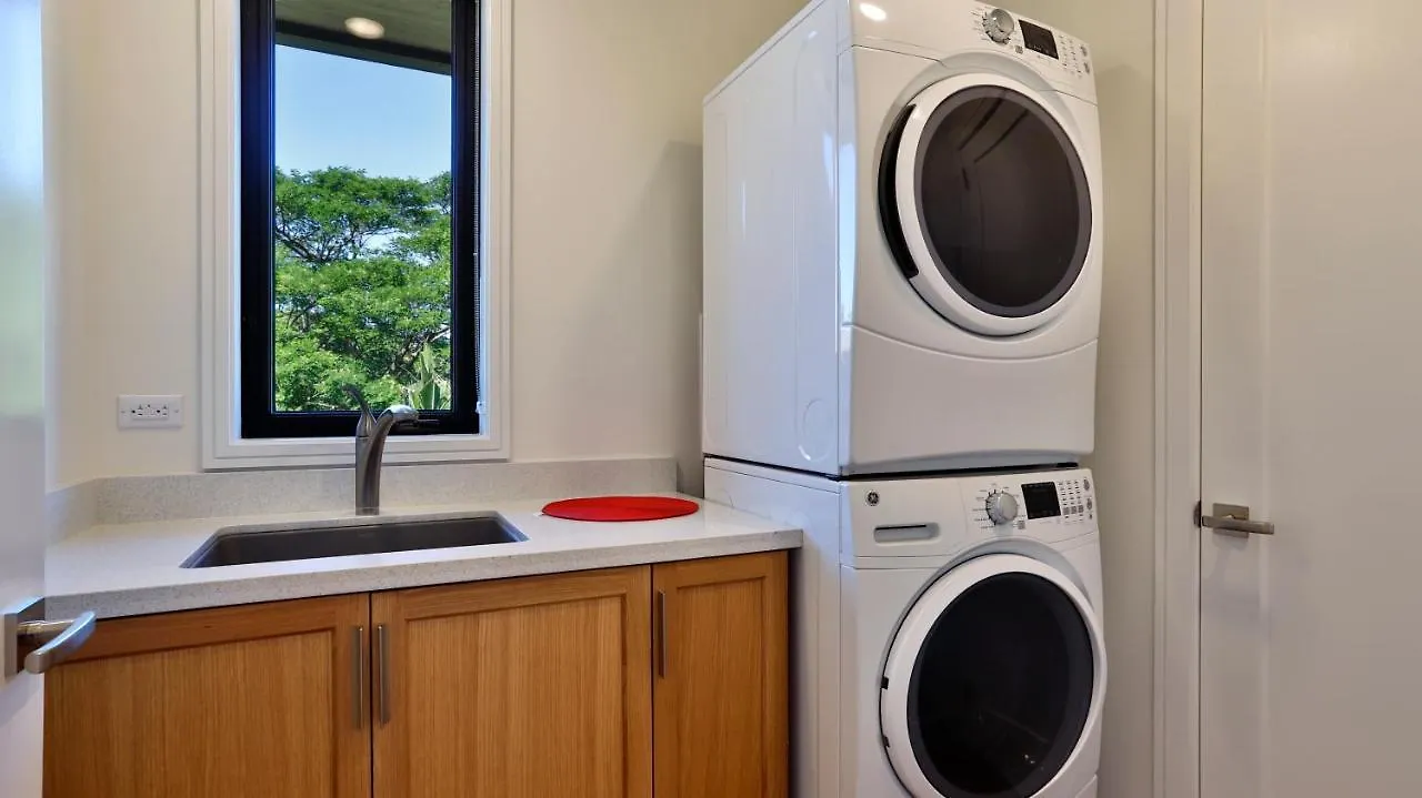 Maui Westside Presents: Luana Garden Villas 14D Kaanapali Holiday home